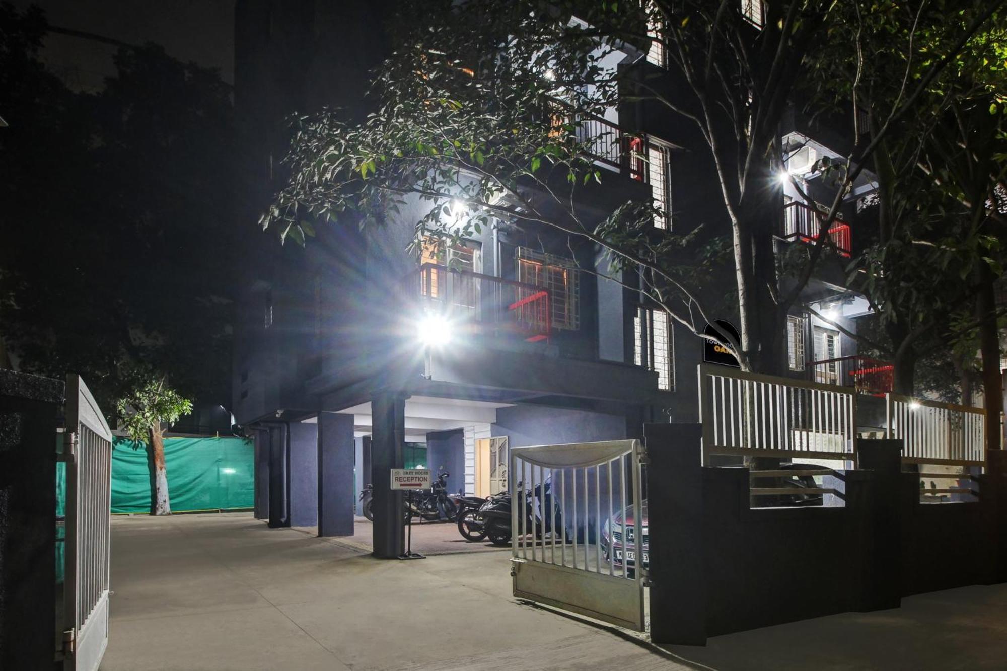 Super Collection O Grey House Hotel ปูเน่ ภายนอก รูปภาพ