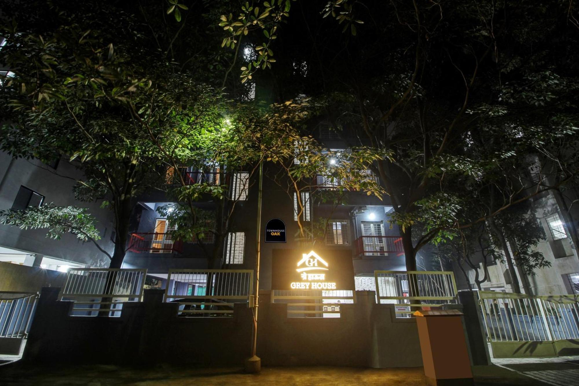 Super Collection O Grey House Hotel ปูเน่ ภายนอก รูปภาพ